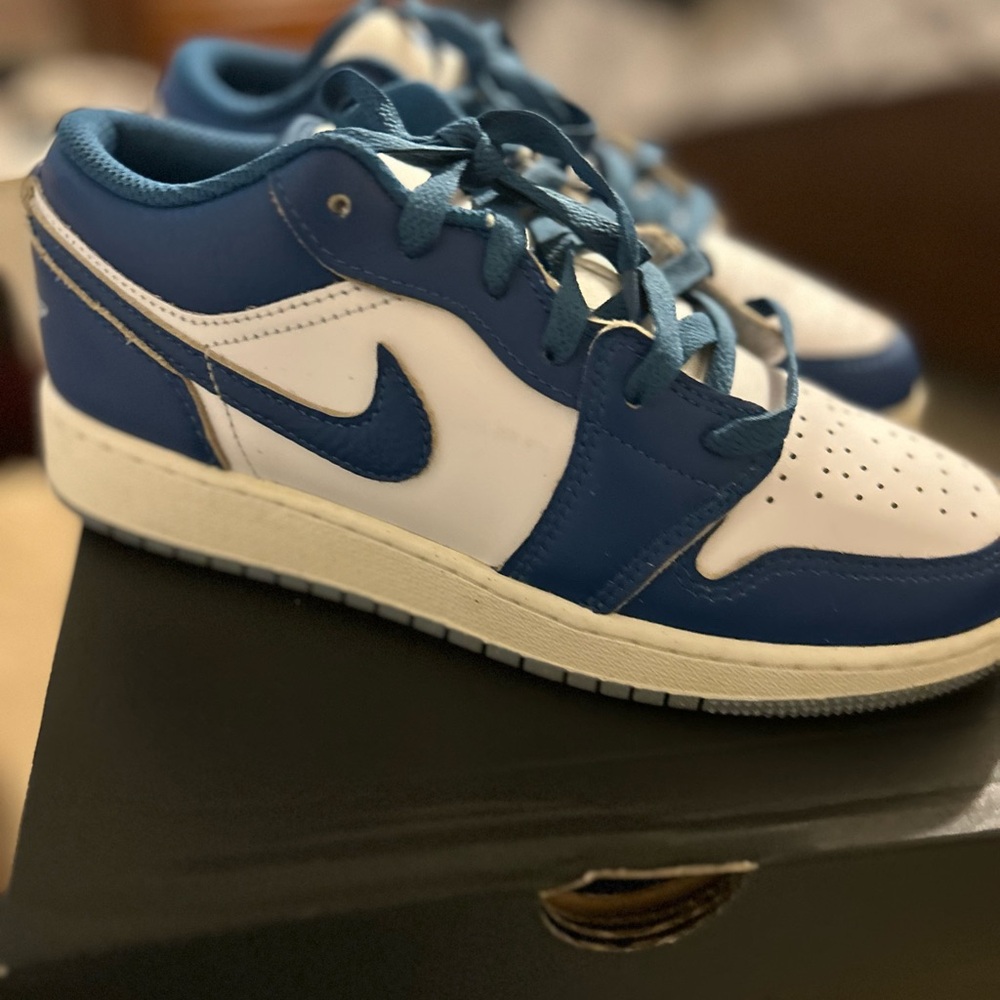 Nike Kids Blue and White Sneakers